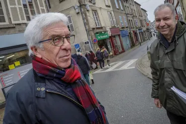 Le portrait de Jean-Pierre Jouhaud, maire de Bourganeuf (Creuse) depuis 2001, qui ne briguera pas un nouveau mandat
