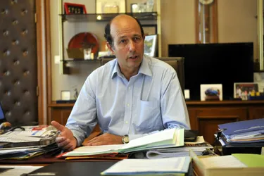 Louis Giscard d’Estaing renonce à l'investiture : "L’UDI est devenue une structure partisane"
