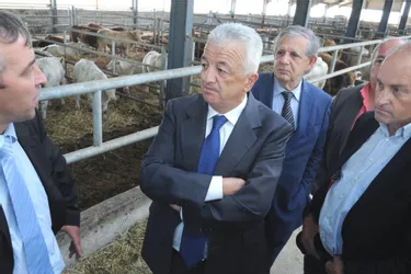 L’ambassadeur de Turquie à la rencontre des éleveurs cantaliens