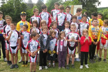Le Vélo club aux championnats du Cantal