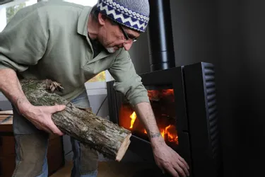 La vente de bois de chauffage repart à la hausse cette année