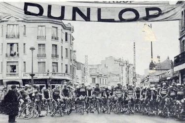 Des randonnées à vélo à Montluçon pour célébrer le centenaire du Premier Pas Dunlop (1923-2023)
