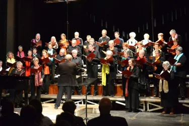 « De Poulenc à Tchaïkovski » par 50 musiciens et 100 choristes