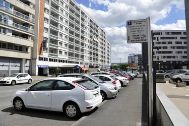 Clermont-Ferrand : gratuité du stationnement en surface pendant la durée du confinement