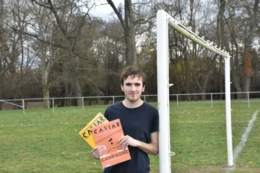 Qui est le Puydômois de 19 ans qui lance Caviar, magazine pour voir le foot autrement ?