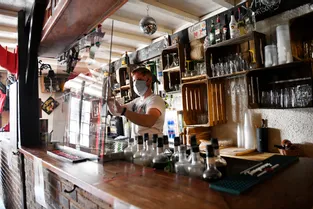 Difficultés du déconfinement : un bar de Montluçon (Allier) a choisi de fermer quelques jours « pour se réorganiser »