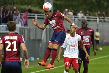 Football / Ligue 2. Match nul entre Clermont et le Paris FC [relire le direct]