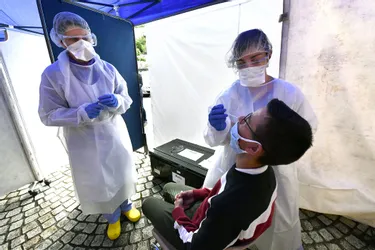 Coronavirus : 23 personnes testées sur le marché de Tulle ce samedi matin