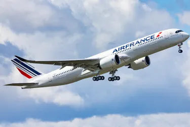 Le dixième Airbus A350 livré à Air France porte le nom d'Aubusson (Creuse)