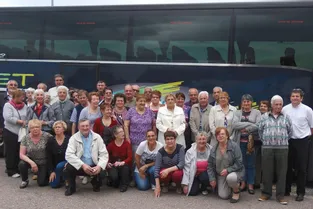 Les aînés en voyage dans les Pyrénées