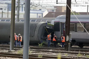 Catastrophe de Brétigny : le détachement d'une éclisse est à l'origine de l'accident ferroviaire