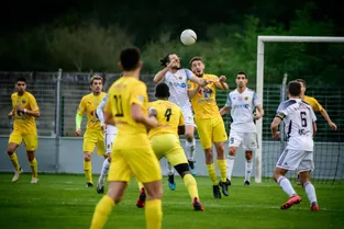 National 3 : mené 0-2, Montluçon Foot (Allier) parvient à arracher le match nul contre Chambéry (2-2)