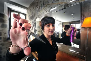 Angélique Aymar ouvre un salon de coiffure rue Chazerat