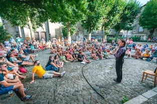 Pourquoi le festival de théâtre de rue d'Aurillac (Cantal) marque une pause en 2021