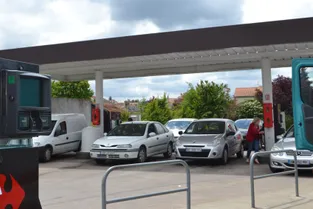 Brioude : un colis suspect a entrainé hier la fermeture de la station Carrefour market