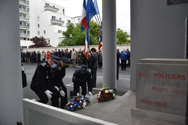 Les policiers de Clermont-Ferrand ont commémoré le 8 mai 1945