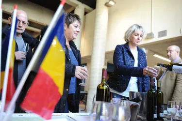 La Roumanie hôte du salon des vins yzeurien