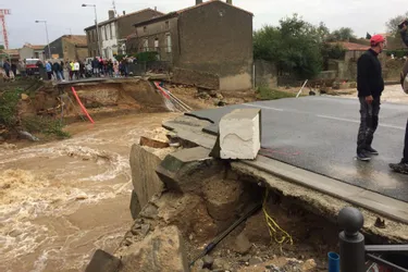 Au moins 10 morts dans des inondations dans l'Aude